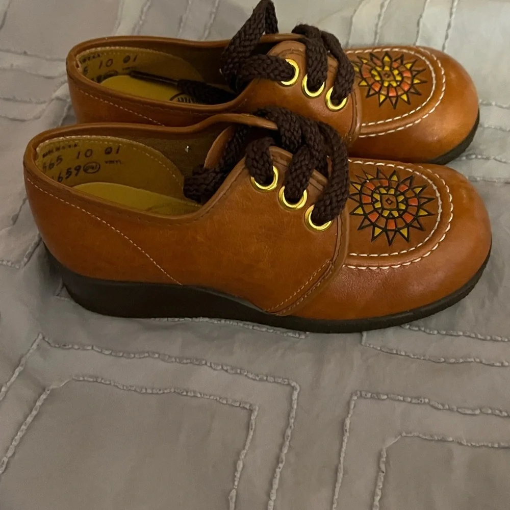 Robinson Crusoe Leather Shoes Sz 8 1/2
